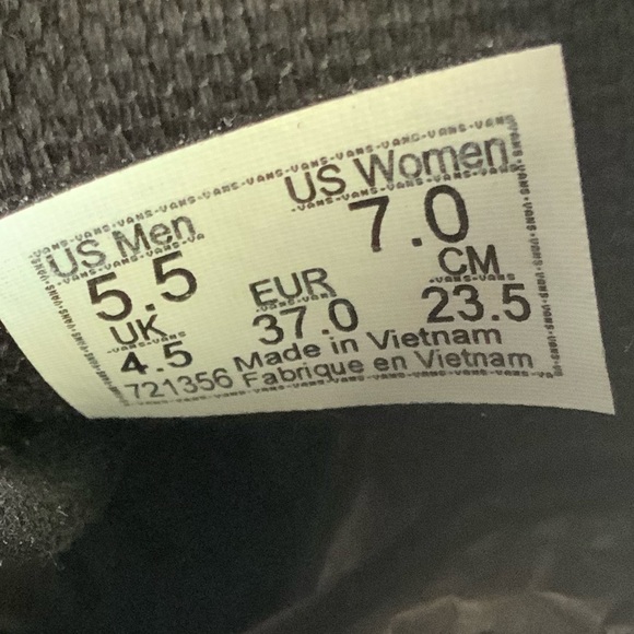 *SOLD* VANS OPENING CEREMONY EDITION - Picture 7 of 9